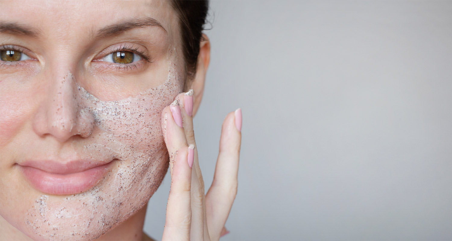 Peeling ist nicht gleich Peeling – Gesicht und Körper mit der passenden Methode pflegen