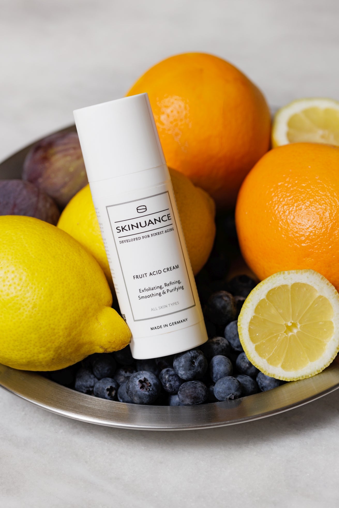CRÈME AUX ACIDES DE FRUITS